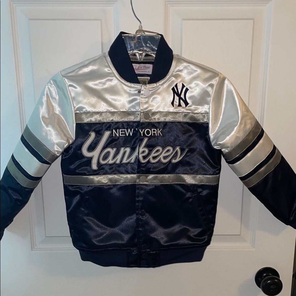 Kids New York Yankees Satin Jacket - Navy and Silver